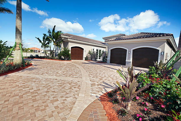 Best Best Driveway Pavers  in Elm Springs, AR
